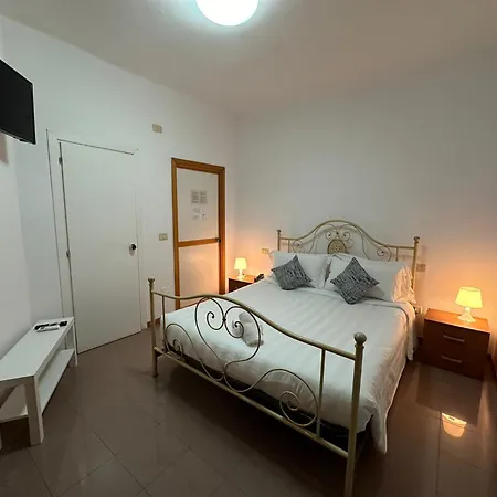 La Marinella Kapselhotel