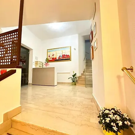 Hotel Cápsula La Marinella