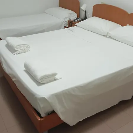 Hotel Cápsula La Marinella